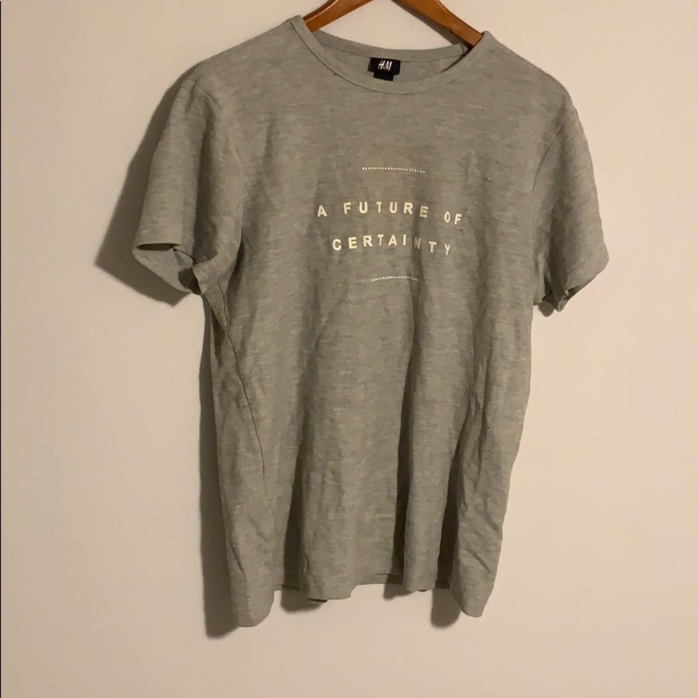 H&M Men’s t shirt textured